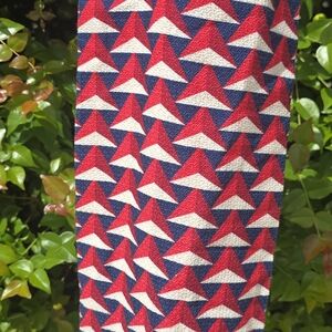 GUCCI GEO PATTER SCARF 20x2x150 UNISEX new